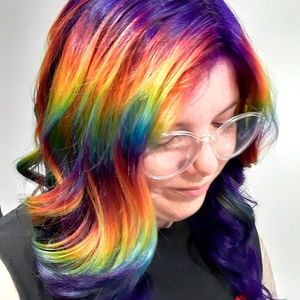 Meet your Posher, Ashley Marie